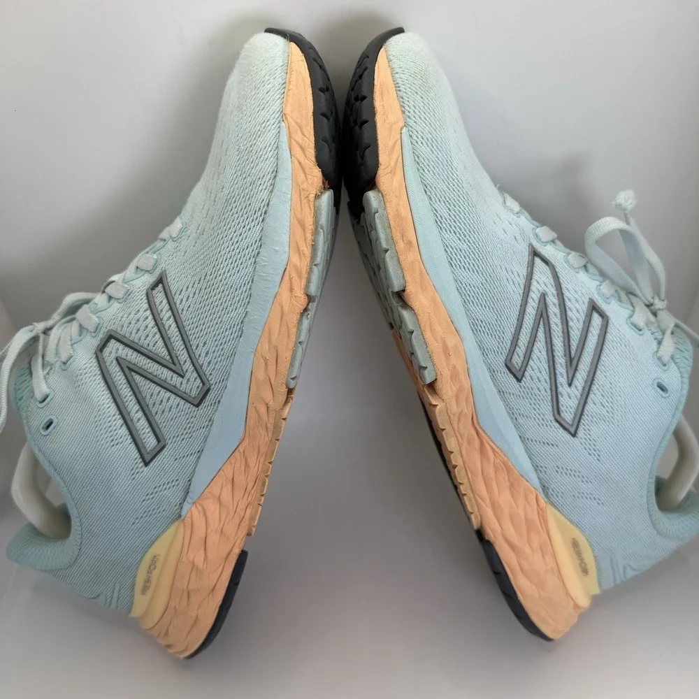 New Balance Women's‎ Fresh Foam 880v11 Running Shoes Pale Blue Mango Size 10
